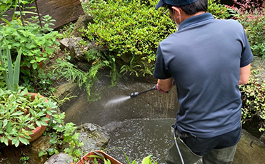 庭池清掃サービス