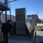 千葉県船橋市l戸建住宅における大型家電（大型冷蔵庫〕の回収処分を行いました。
